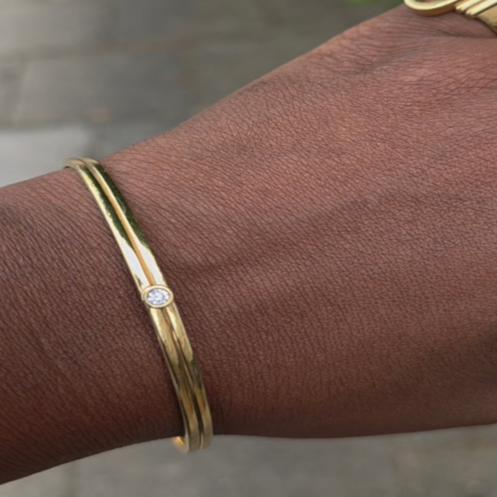 MADGE DIAMOND BANGLE